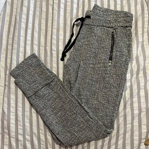 American Eagle Outfitters, salt & pepper sweatpants. Women’s size S
